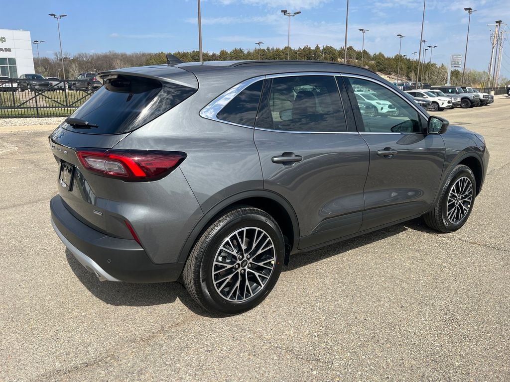 2025 Ford Escape Plug-In Hybrid Base