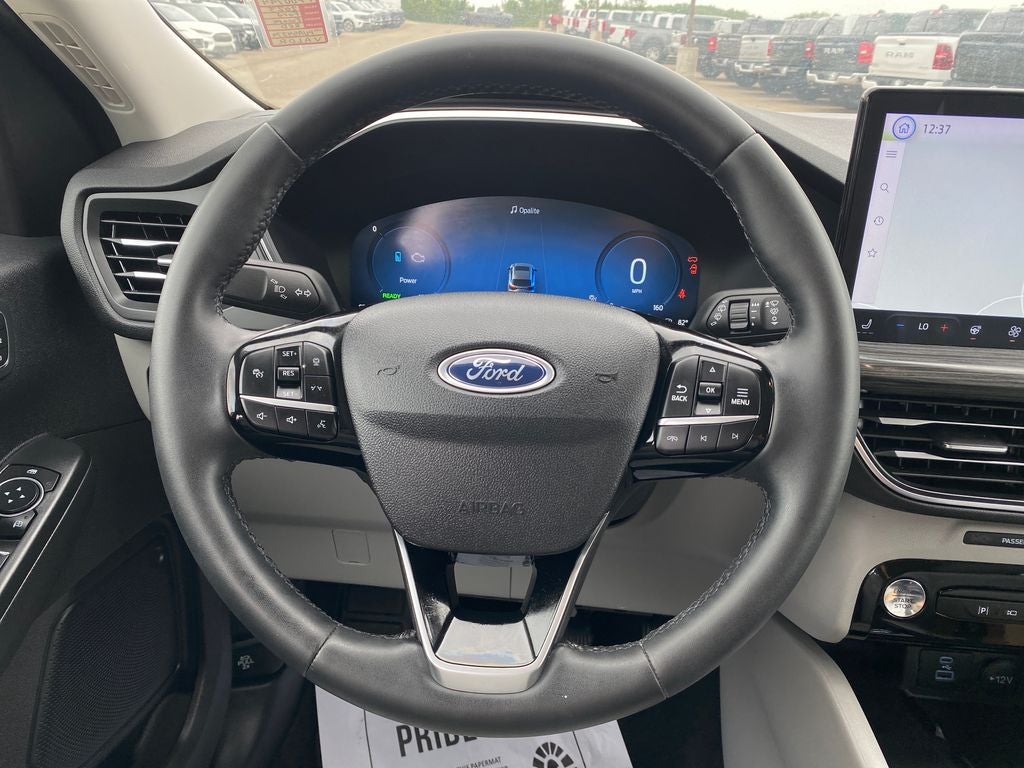 2023 Ford Escape Platinum