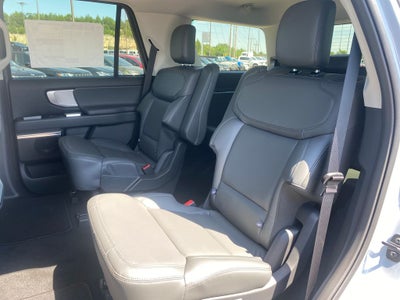 2027 Ford Expedition Active