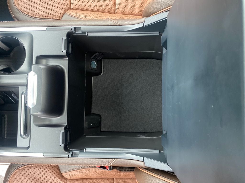 2027 Ford Expedition King Ranch
