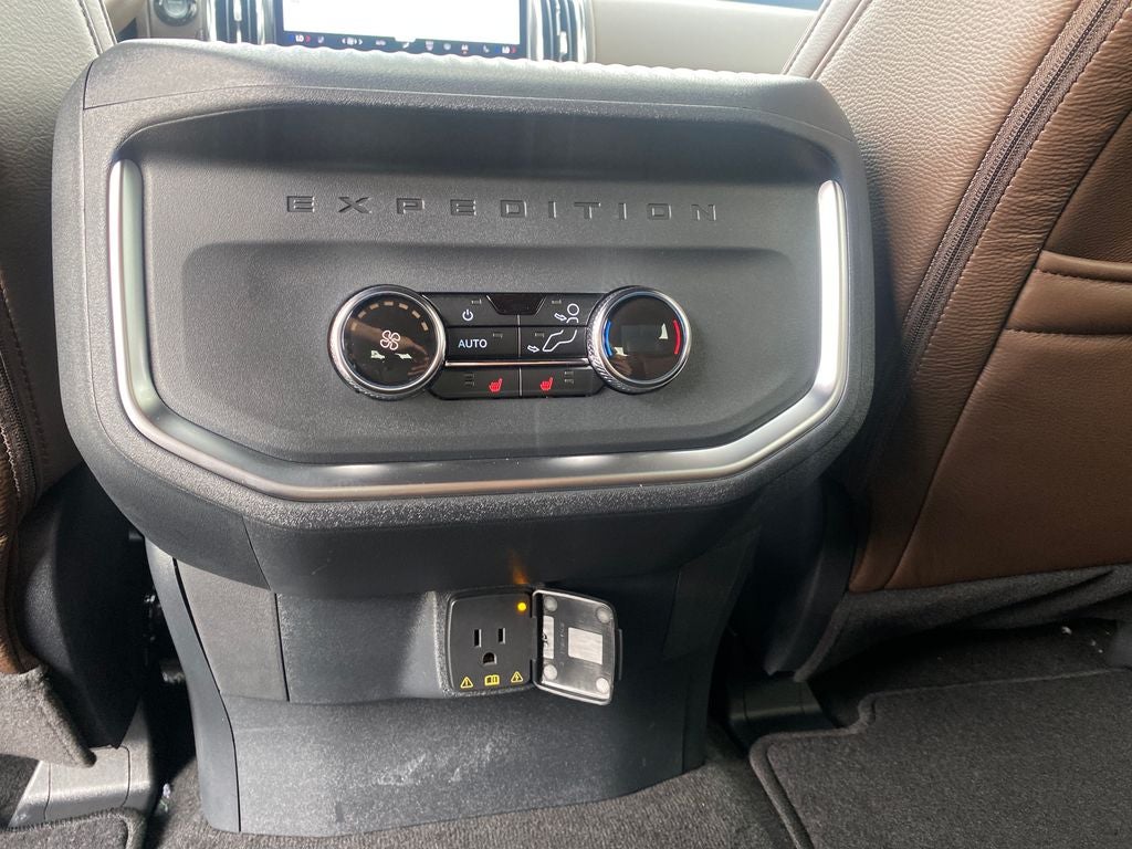 2027 Ford Expedition King Ranch