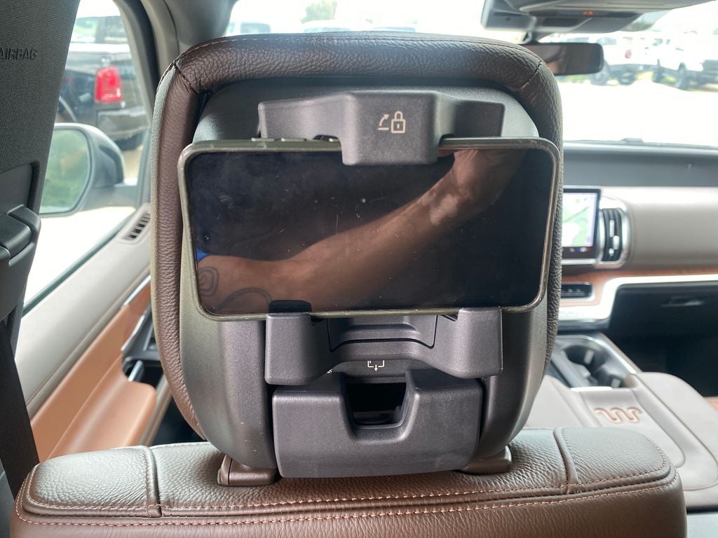 2027 Ford Expedition King Ranch
