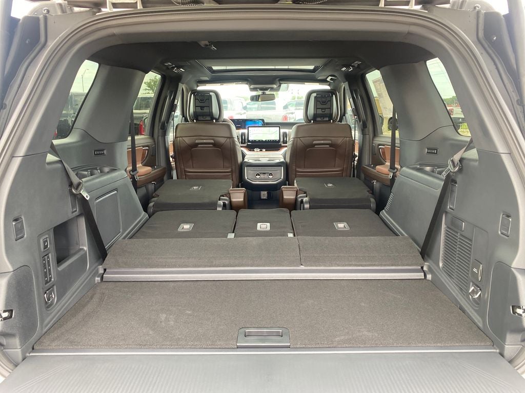 2027 Ford Expedition King Ranch