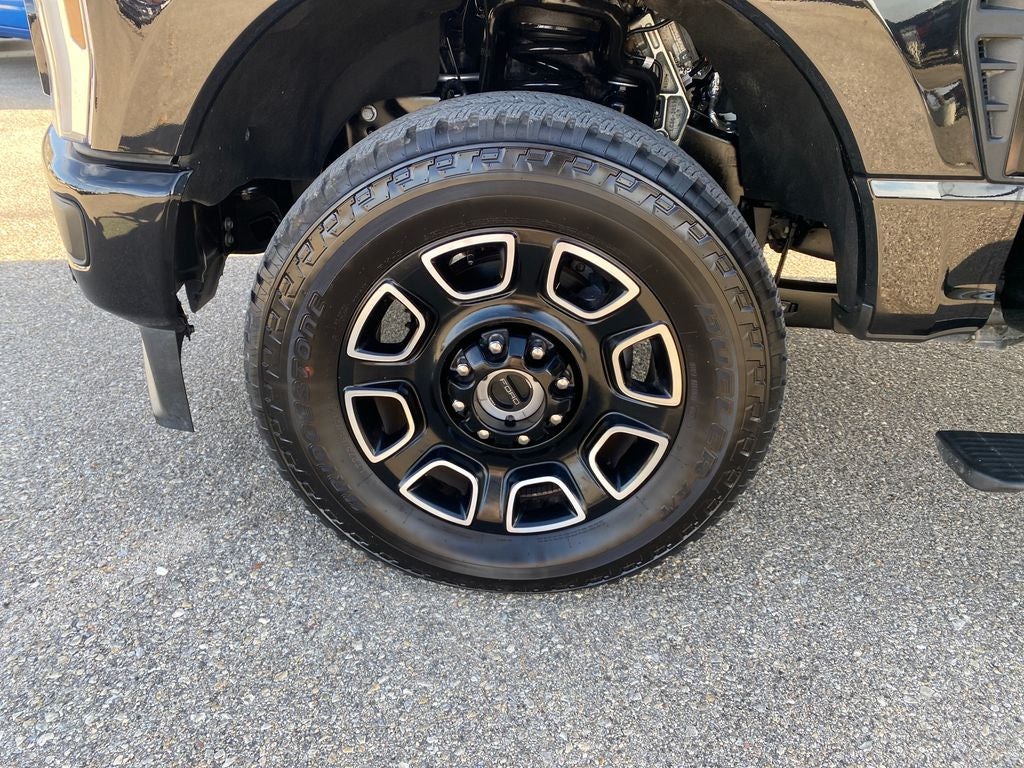 2025 Ford F-250 Platinum