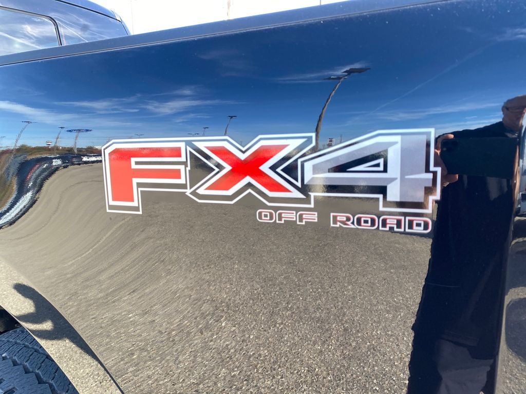 2025 Ford F-250 Platinum