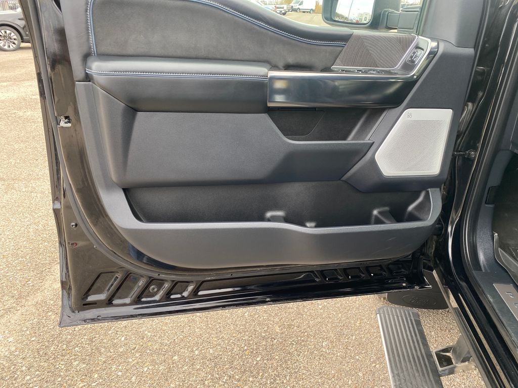 2025 Ford F-250 Platinum