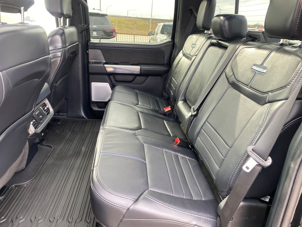 2025 Ford F-250 Platinum