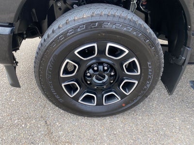 2025 Ford F-250 Platinum