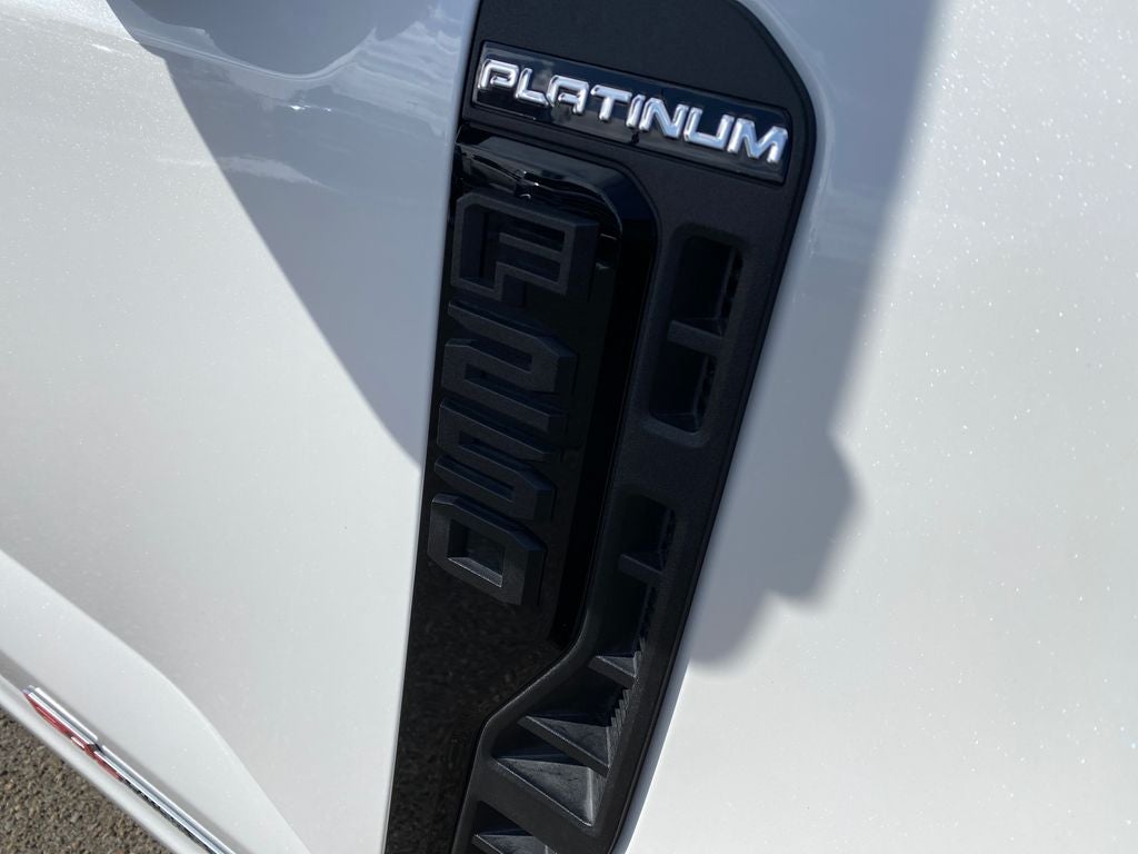 2025 Ford F-250 Platinum