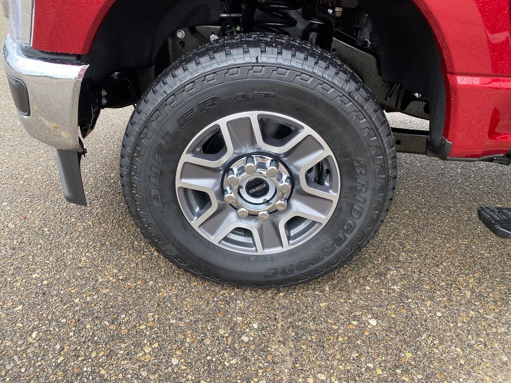 2026 Ford F-350SD Lariat