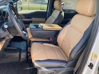 2026 Ford F-450SD Lariat DRW