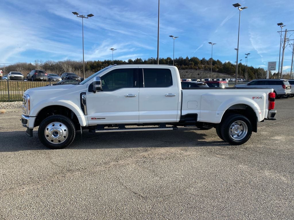 2026 Ford F-450SD Lariat DRW