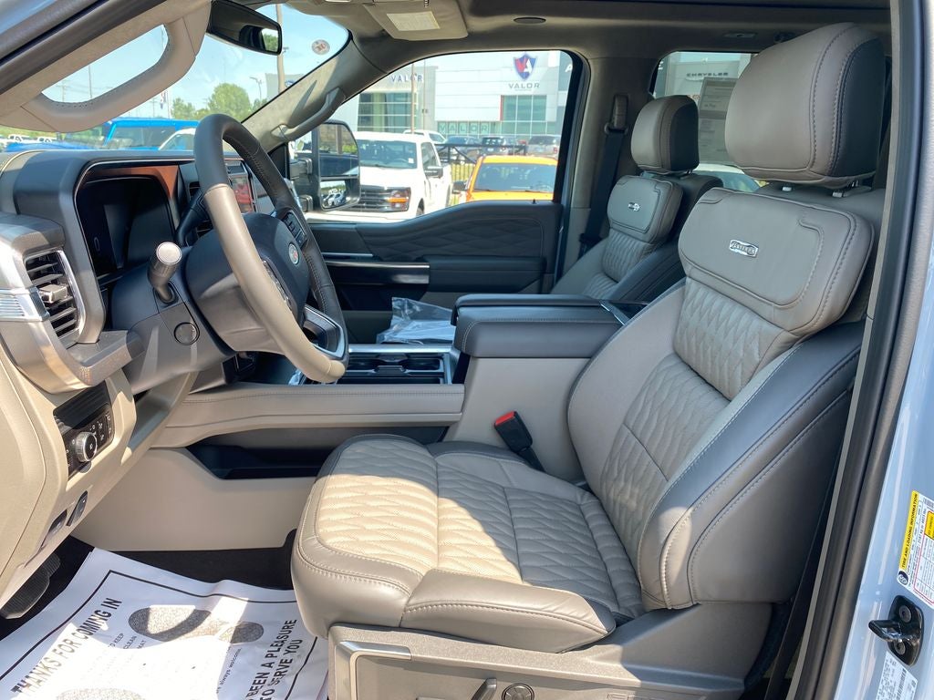 2026 Ford F-450SD Platinum DRW