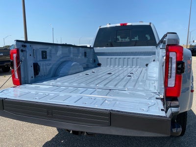 2026 Ford F-450SD Platinum DRW