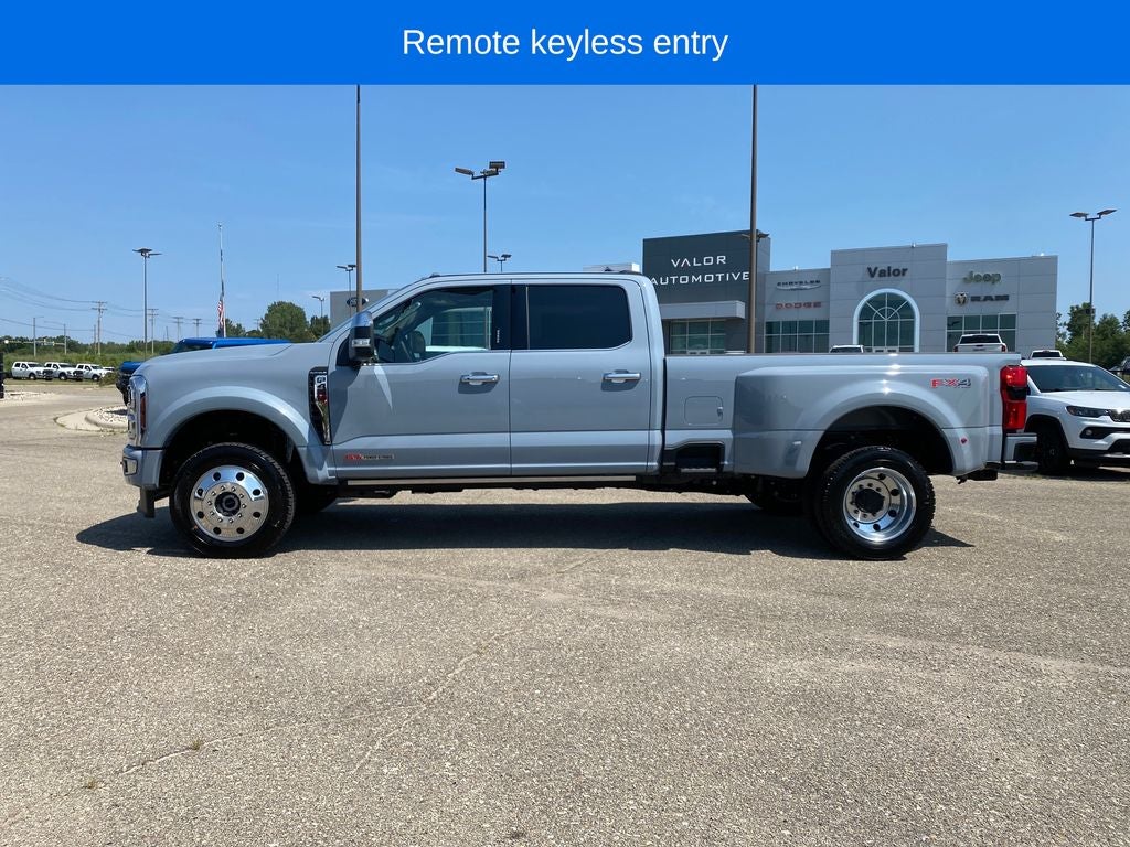 2026 Ford F-450SD Platinum DRW