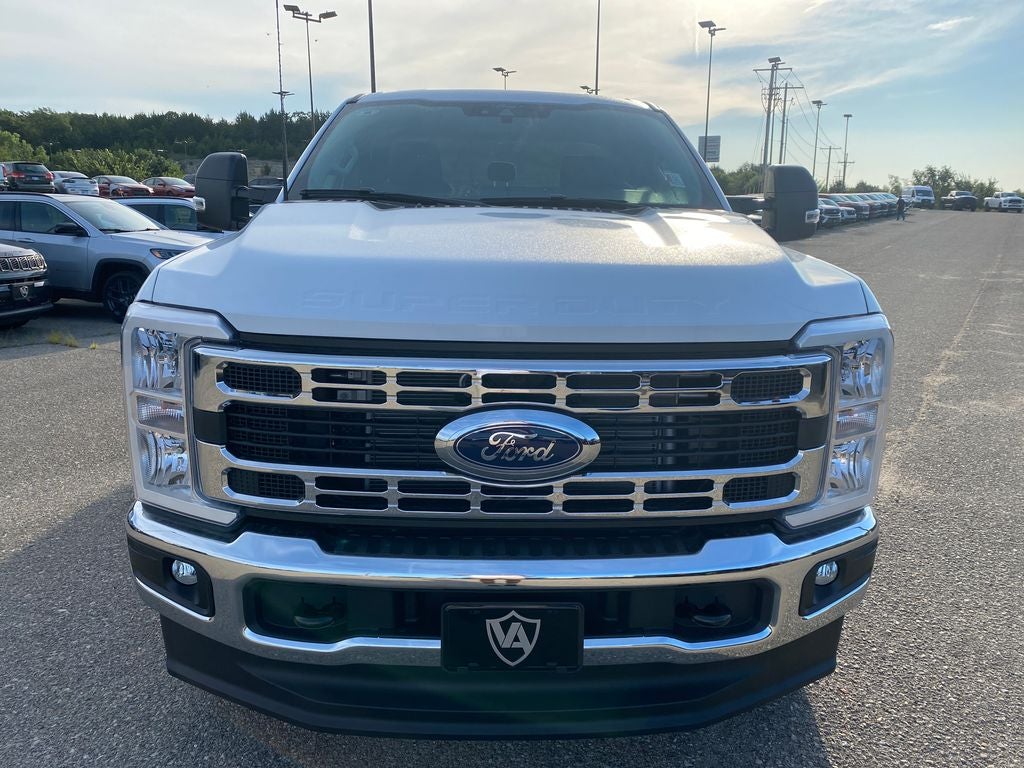 2026 Ford F-350SD XLT