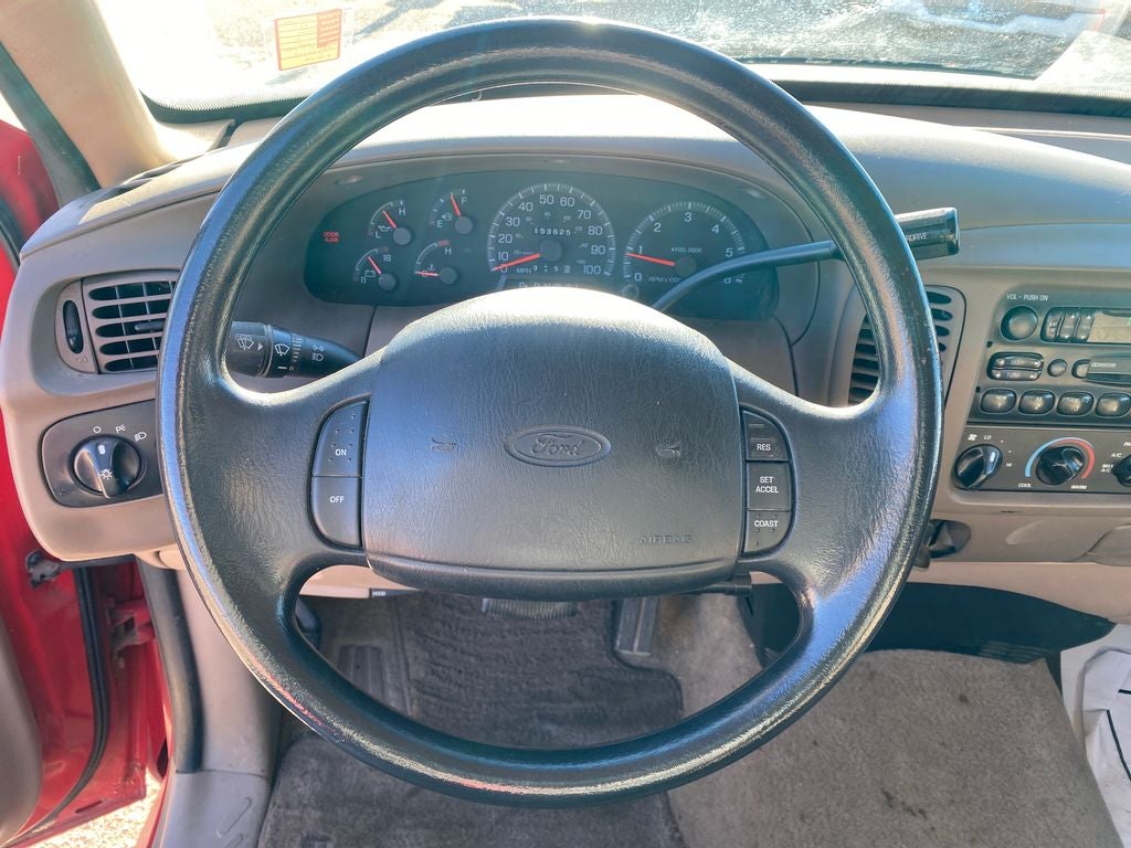 1997 Ford F-150 XLT