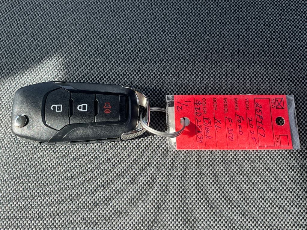 2025 Ford F-350SD XL