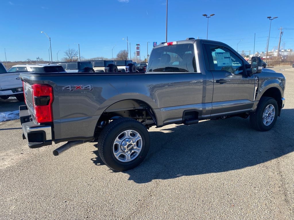 2026 Ford F-350SD XLT