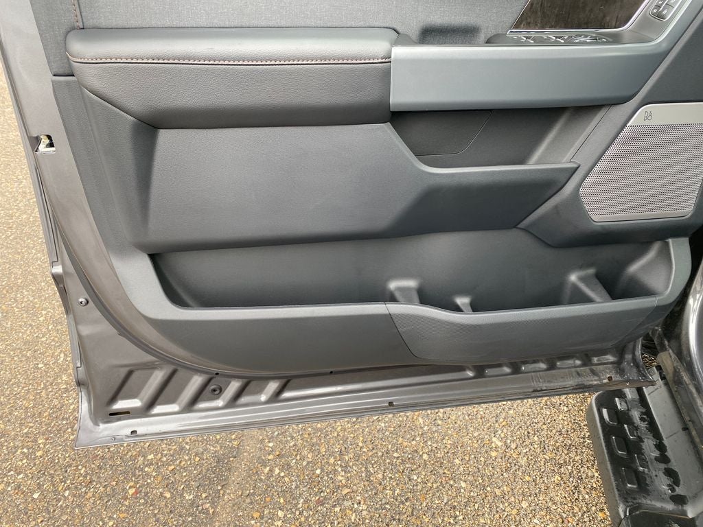 2023 Ford F-150 Lightning LARIAT