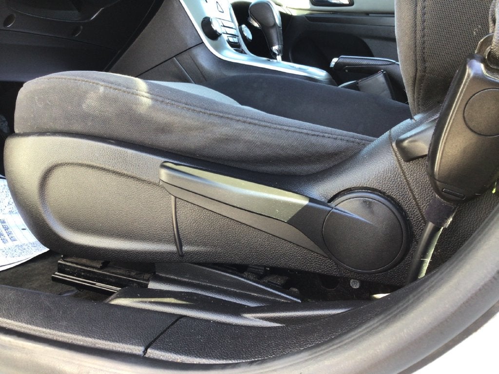 2014 Chevrolet Cruze LS Auto