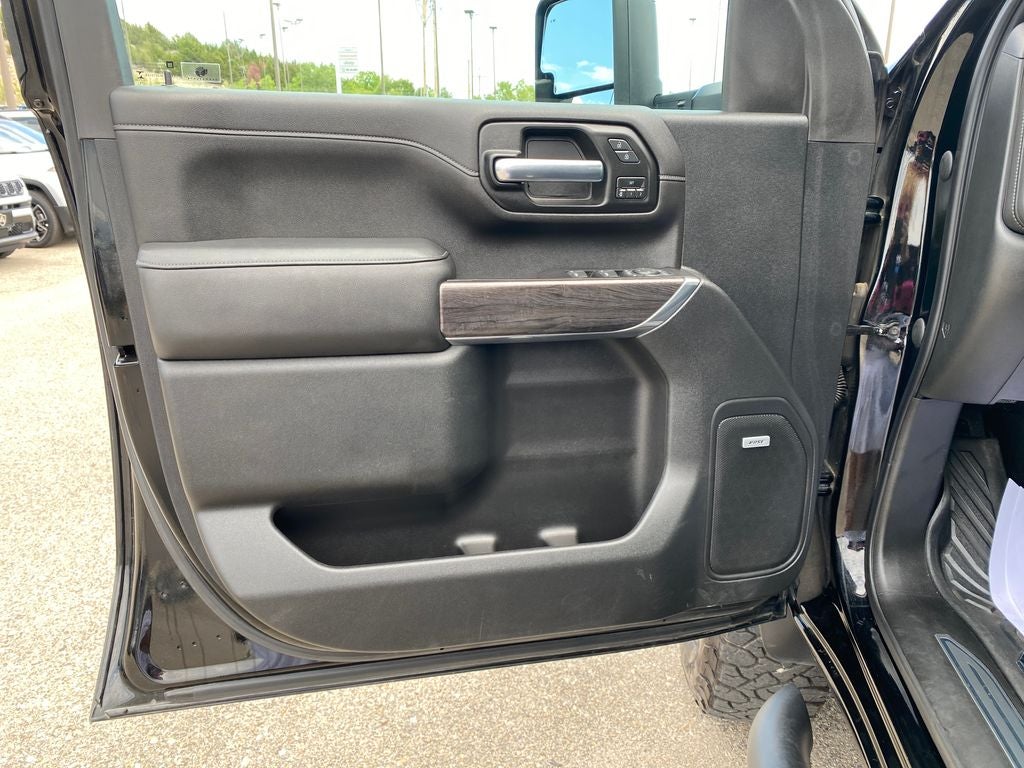 2020 Chevrolet Silverado 3500HD 4WD Crew Cab Long Bed LTZ