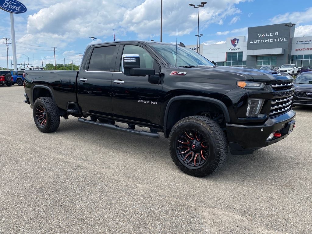 2020 Chevrolet Silverado 3500HD 4WD Crew Cab Long Bed LTZ