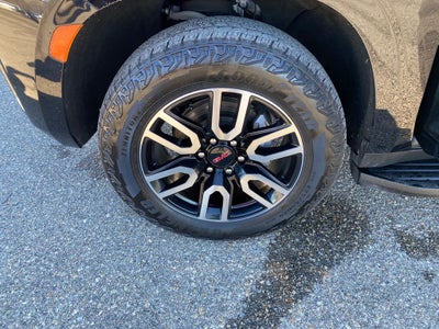 2023 GMC Yukon XL AT4