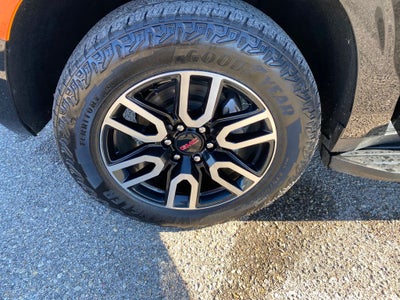 2023 GMC Yukon XL AT4