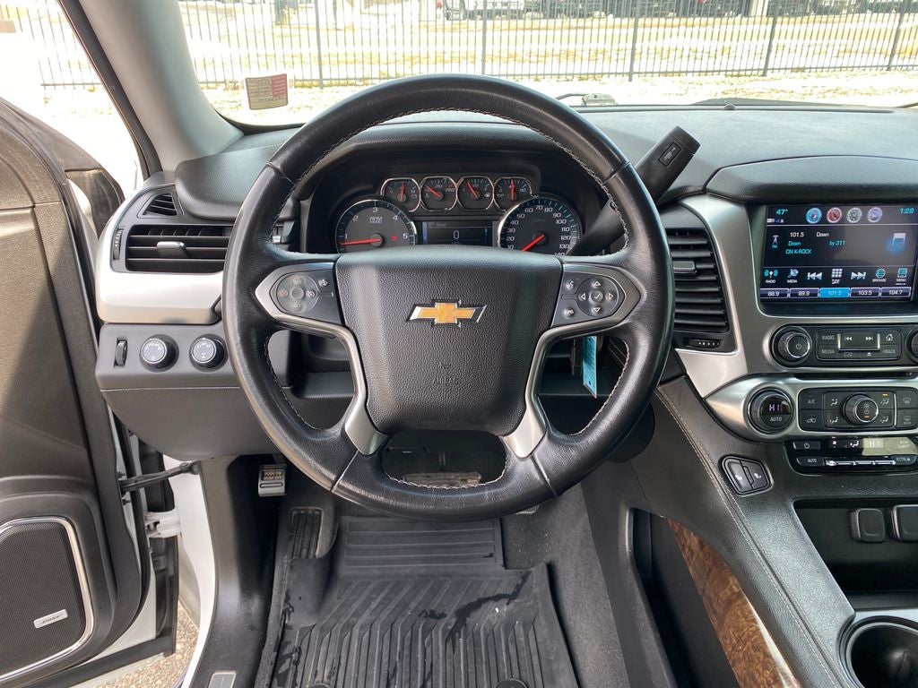 2020 Chevrolet Suburban 4WD LT