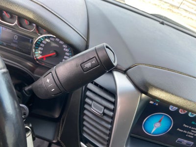 2020 Chevrolet Suburban 4WD LT