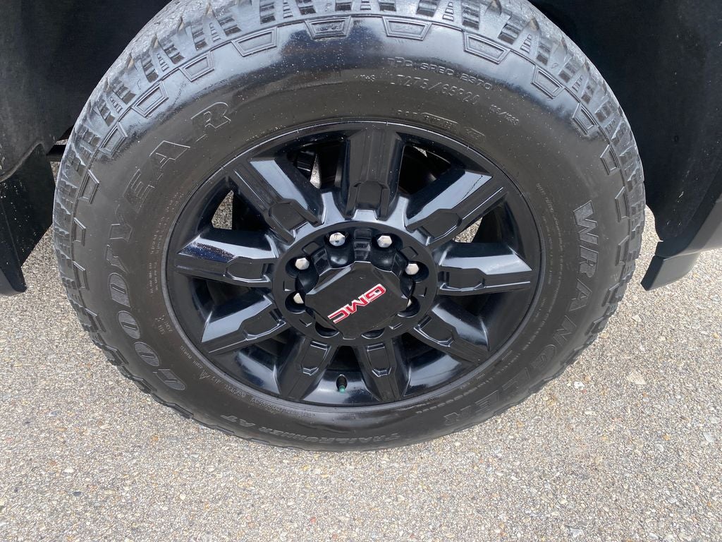 2024 GMC Sierra 2500HD 4WD Crew Cab Standard Bed AT4