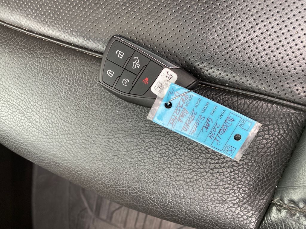 2024 GMC Sierra 2500HD Denali