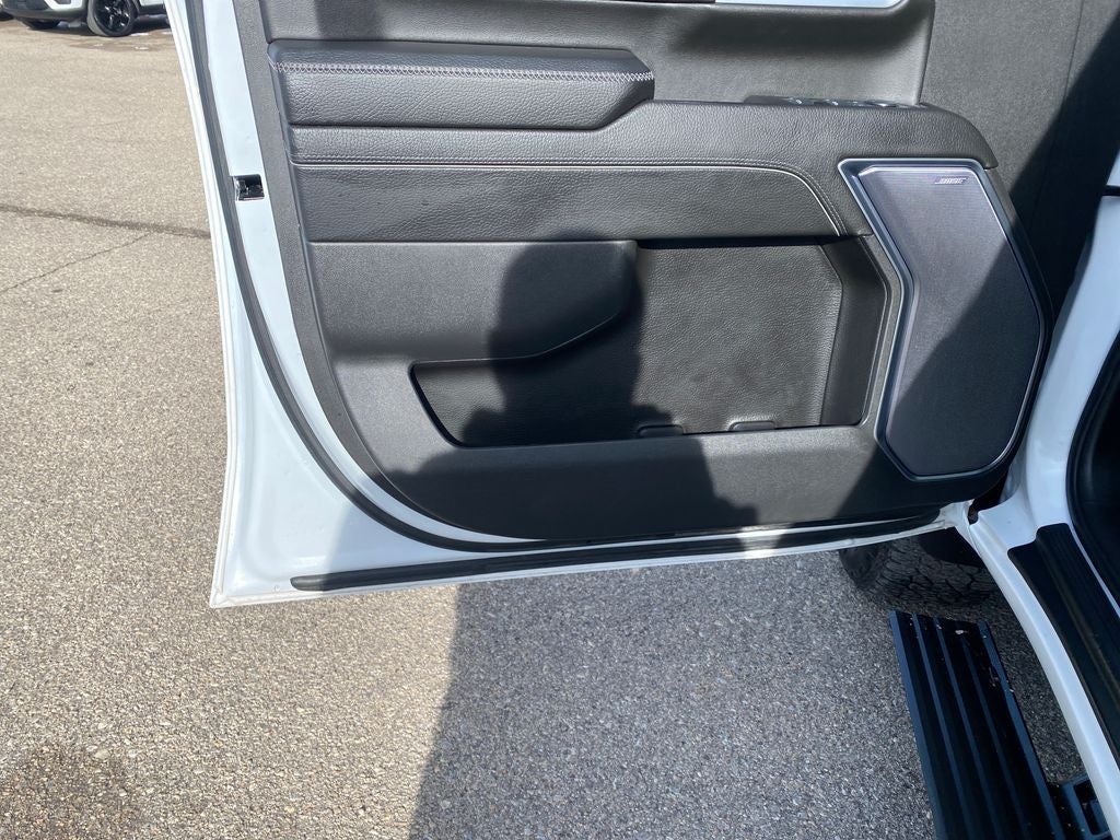 2024 GMC Sierra 2500HD 4WD Crew Cab Standard Bed Denali