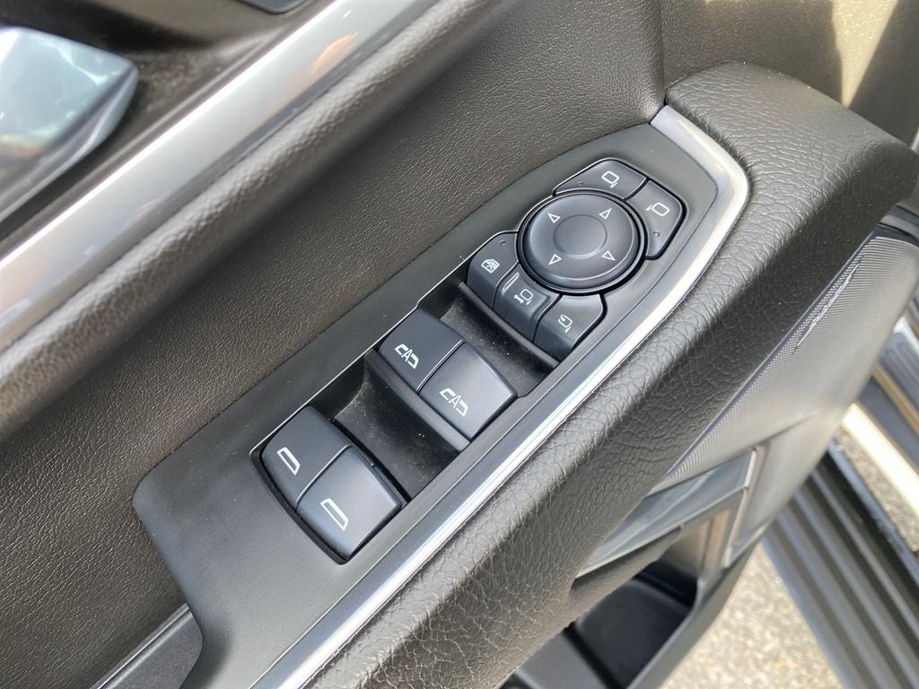 2024 GMC Sierra 2500HD 4WD Crew Cab Standard Bed Denali