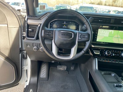 2024 GMC Sierra 2500HD 4WD Crew Cab Standard Bed Denali