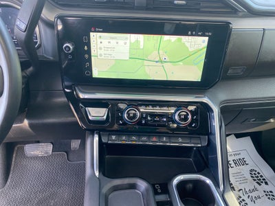 2024 GMC Sierra 2500HD 4WD Crew Cab Standard Bed Denali