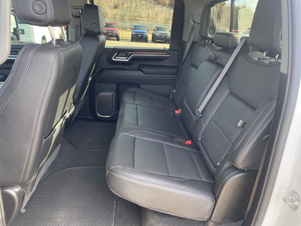 2024 GMC Sierra 2500HD 4WD Crew Cab Standard Bed Denali