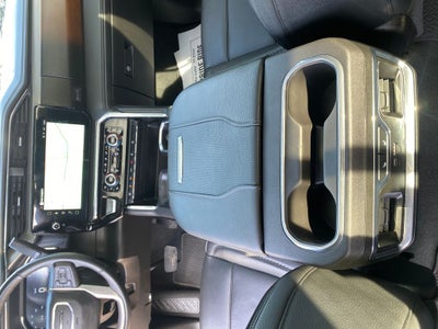 2024 GMC Sierra 2500HD 4WD Crew Cab Standard Bed Denali