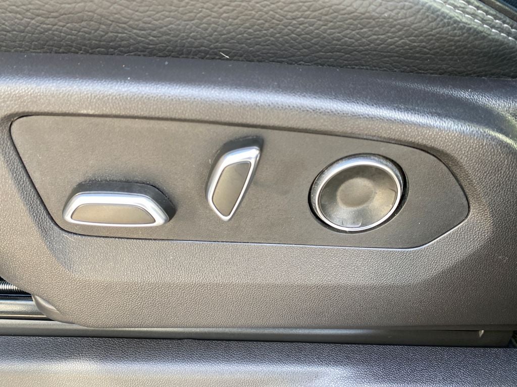 2024 GMC Sierra 2500HD 4WD Crew Cab Standard Bed Denali