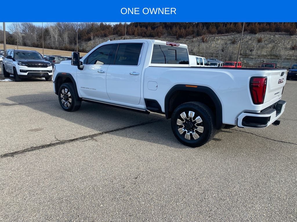 2024 GMC Sierra 2500HD 4WD Crew Cab Standard Bed Denali
