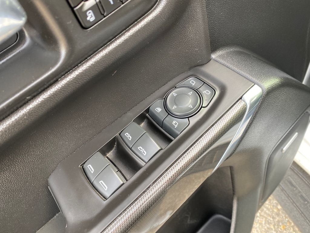 2021 GMC Sierra 1500 4WD Crew Cab Short Box AT4