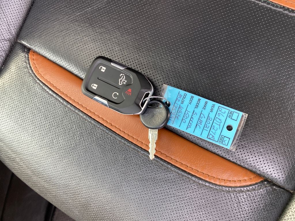 2021 GMC Sierra 1500 4WD Crew Cab Short Box AT4