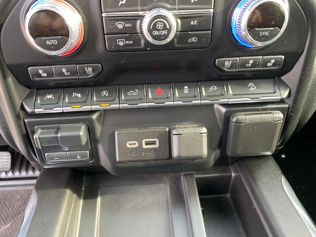 2021 GMC Sierra 1500 4WD Crew Cab Short Box AT4