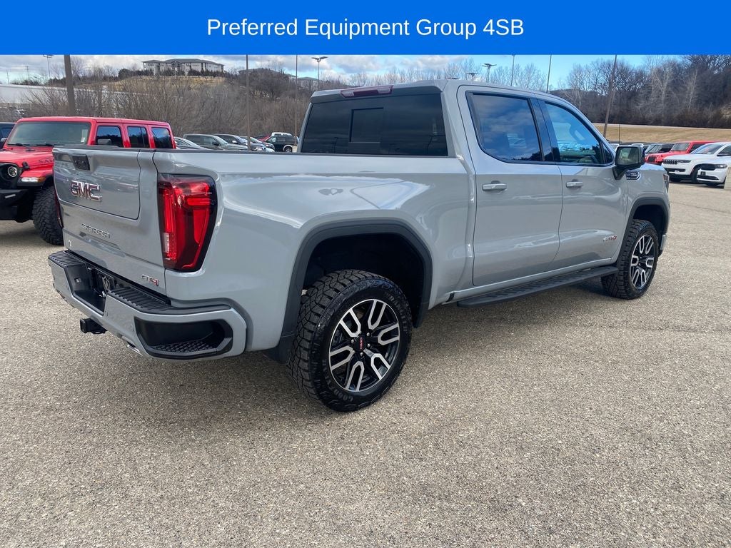 2025 GMC Sierra 1500 AT4