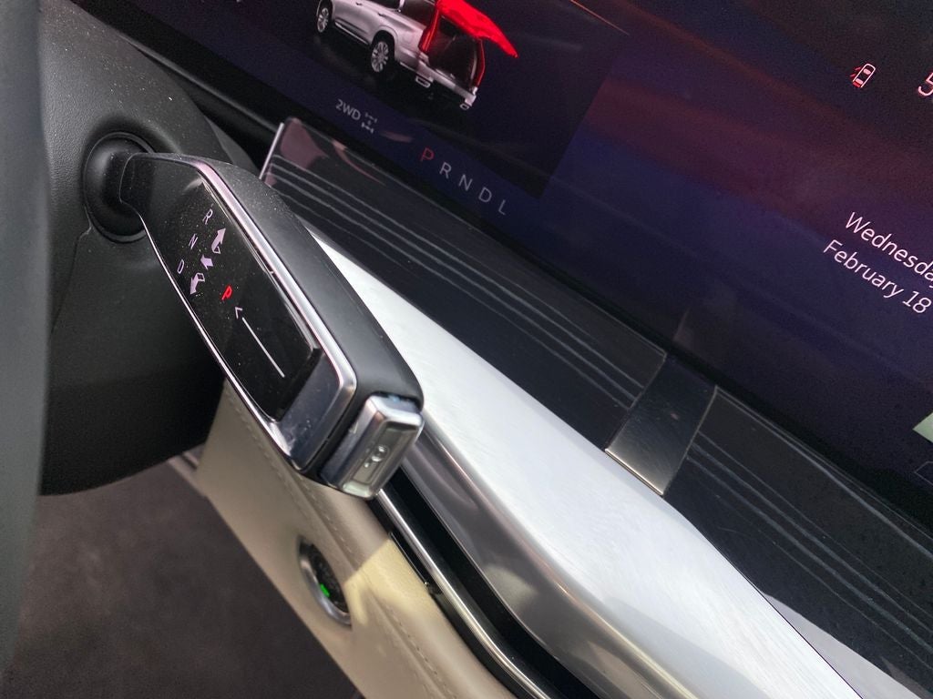 2025 Cadillac Escalade Sport