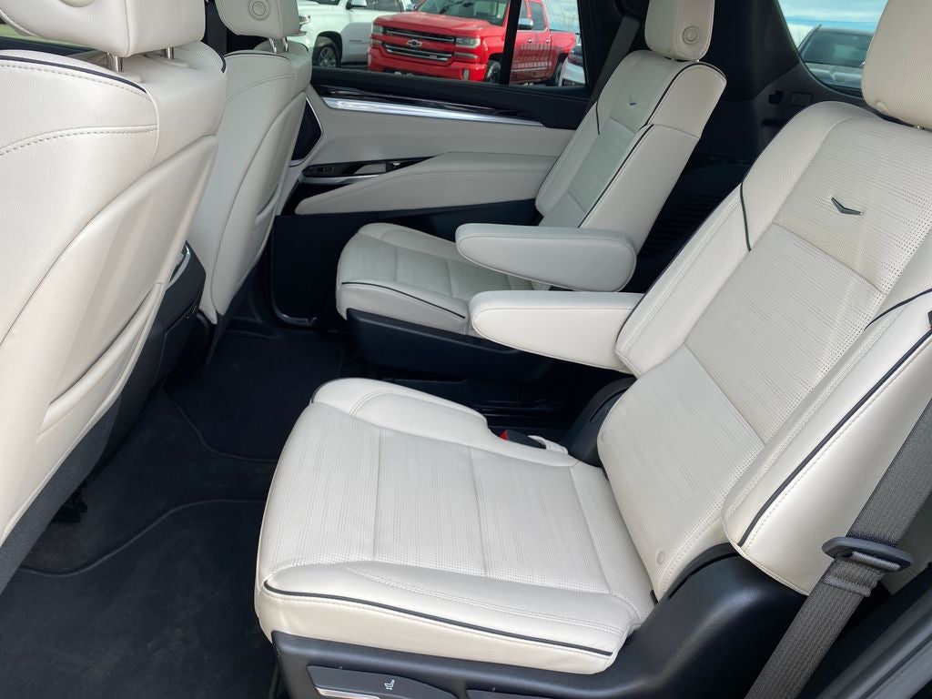 2025 Cadillac Escalade Sport