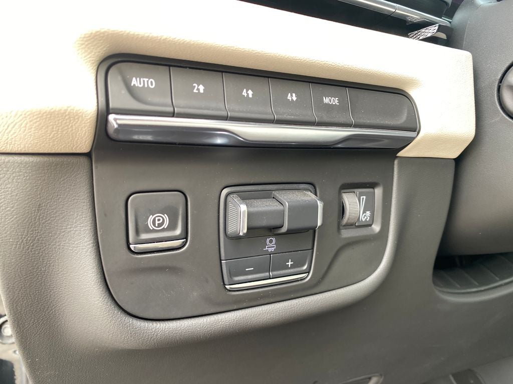 2025 Cadillac Escalade Sport