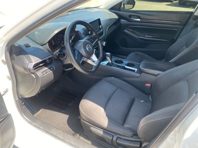 2022 Nissan Altima S FWD