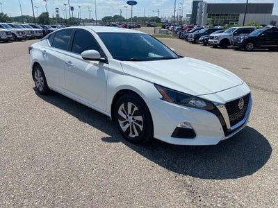2022 Nissan Altima S FWD